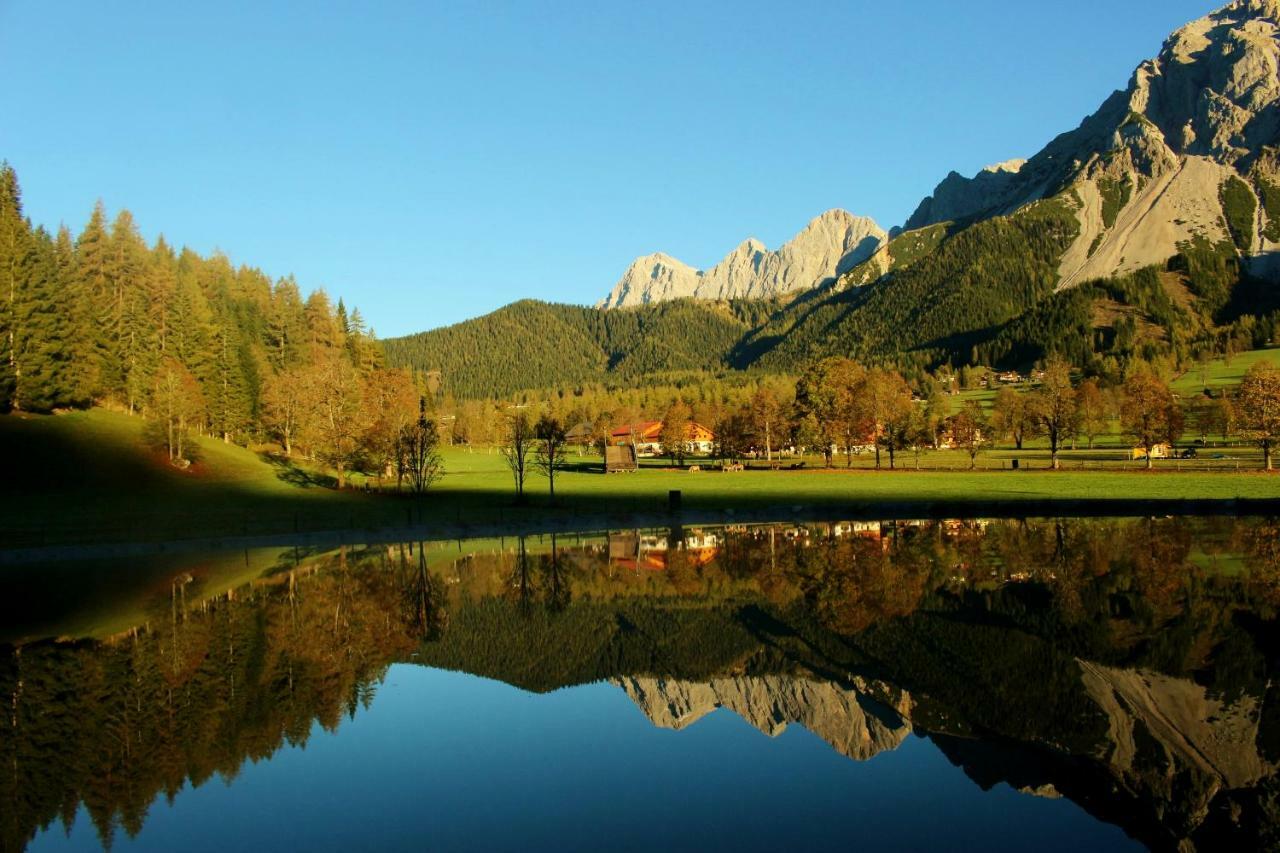 Appartamento Haus Intaba Ramsau am Dachstein Esterno foto